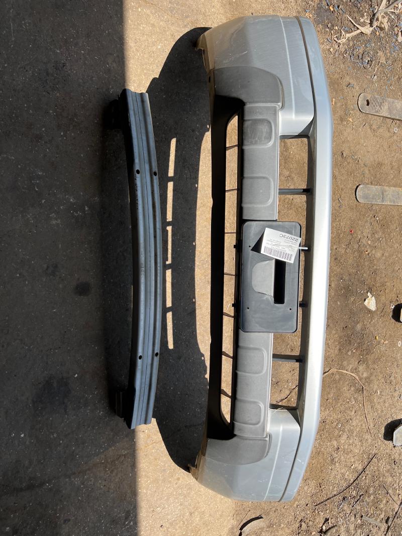 2003 Honda Pilot Front Bumper Assy.