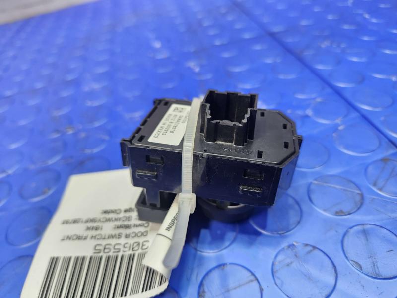 2019 Chevrolet Silverado 3500 Door Switch Front