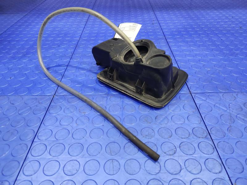 2020 Jeep Renegade Fuel Tank Door