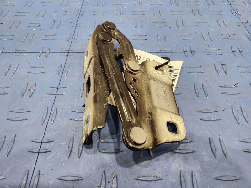 2010 Mercedes ML-Class Hood Hinge