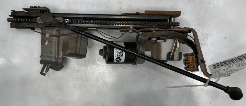 2013 Chrysler Town & Country Tailgate Lift Motor