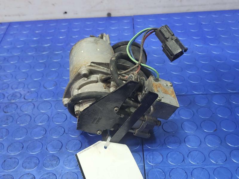 2003-2011 Lincoln Towncar Air Ride Suspension Compressor Pump Assembly OEM 3W133B484BA