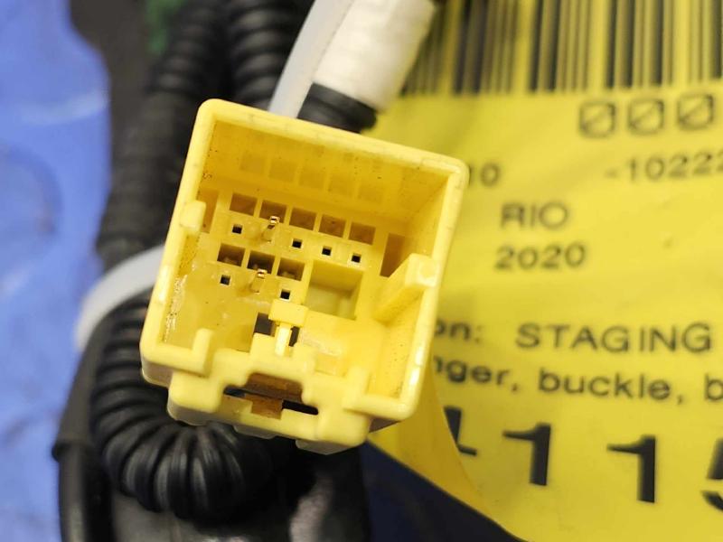 2020 Kia Rio Front Seat Belt