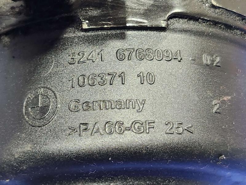 2008 BMW 128i Power Steering Reservoir