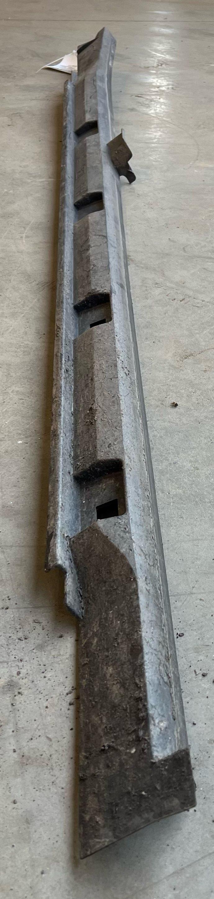 2016 Subaru Forester Rocker Moulding