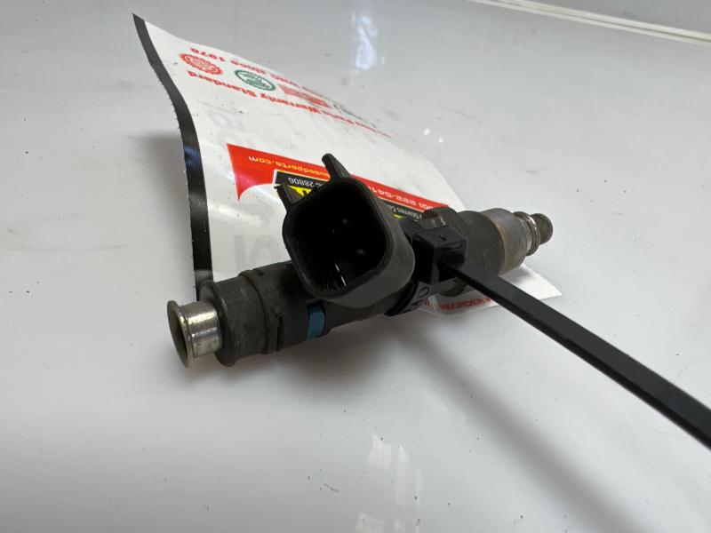 2004 Dodge Dakota Misc Fuel Injection Parts