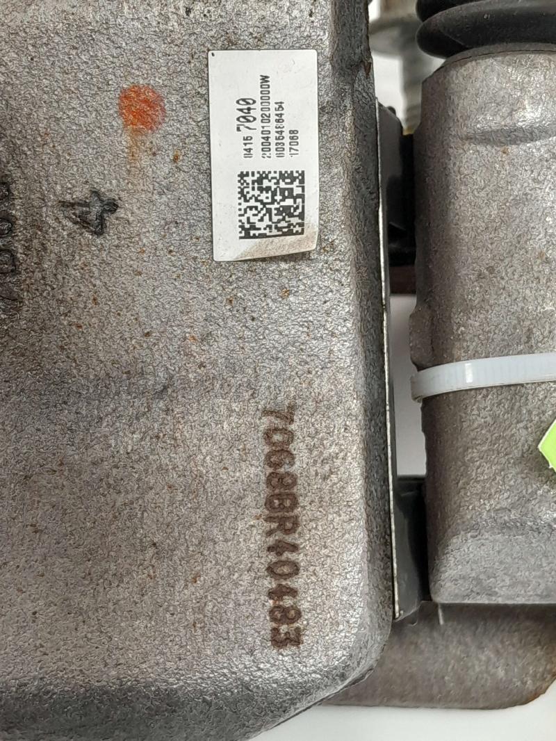 2017 Buick Lacrosse Front Brake Caliper Assembly RH Passenger Side OEM 13510294