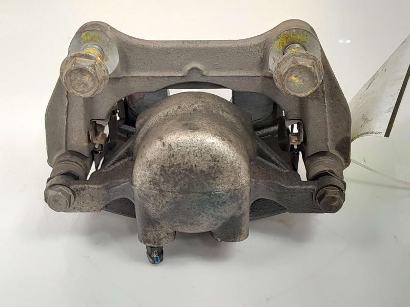 2017 Buick Lacrosse Front Brake Caliper Assembly RH Passenger Side OEM 13510294