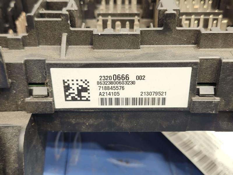 2015 Chevrolet Tahoe Cabin Fuse Box