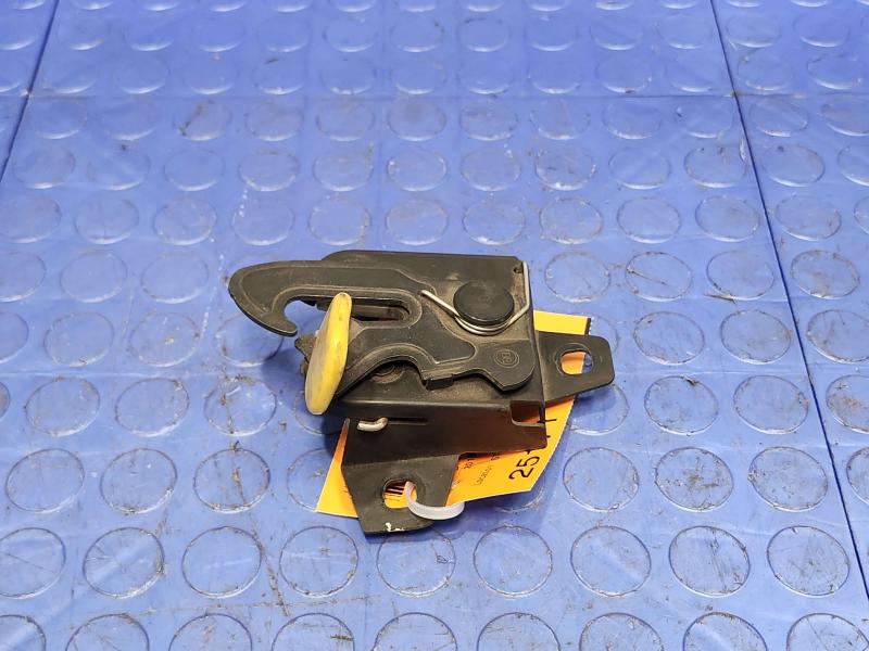 2018 Ram ProMaster Hood Latch