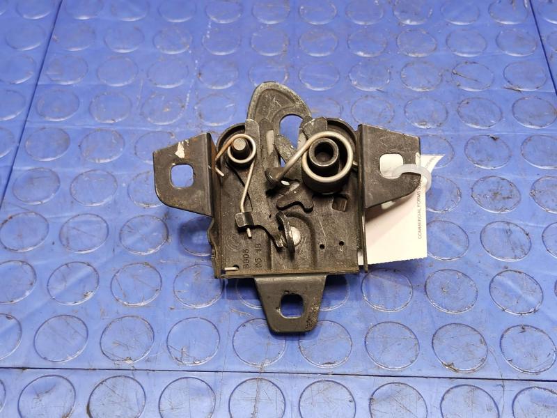 2018 Ram ProMaster Hood Latch