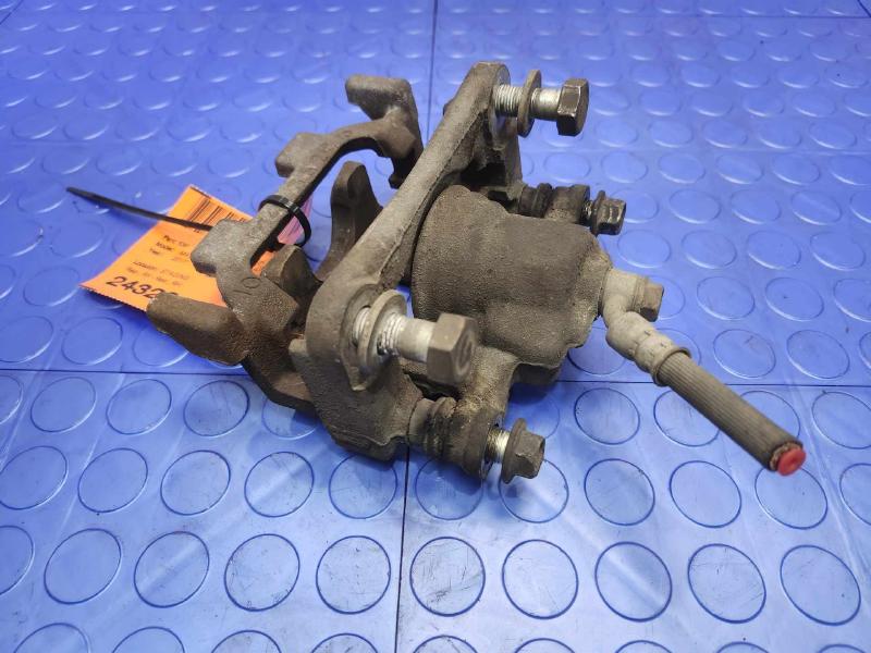 2017 Nissan Maxima Caliper