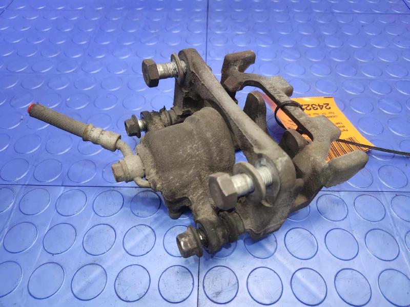 2017 Nissan Maxima Caliper