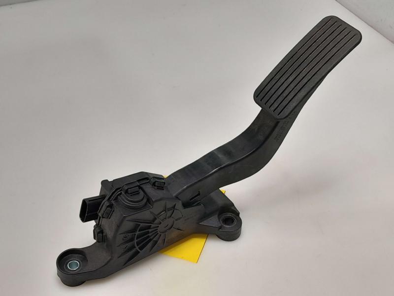 2017-2022 Hyundai Ioniq Accelerator Pedal Assembly Gas Pedal OEM 35191-G2100 Genuine