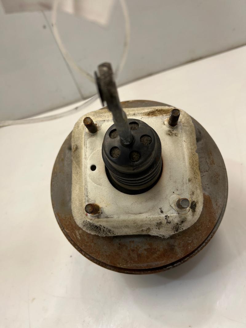 1997 - 2001 Jeep Cherokee Power Brake Booster OEM 04856672AB