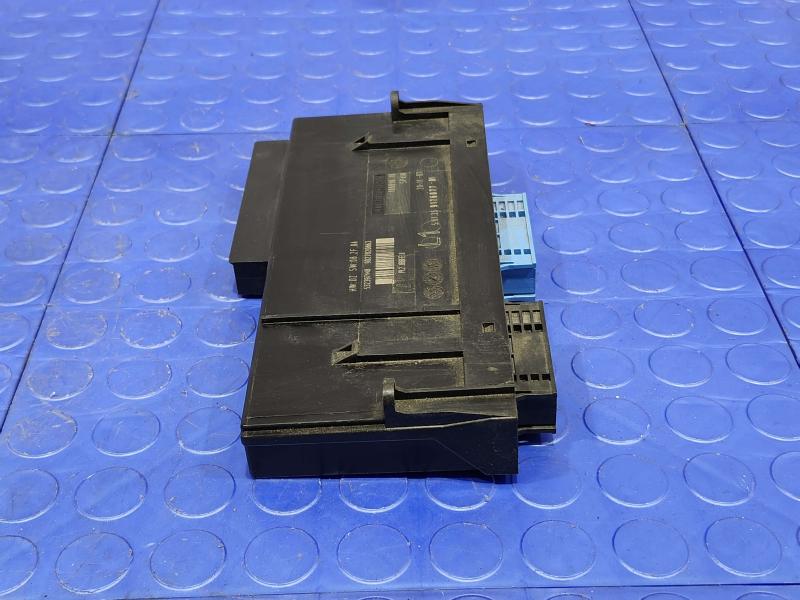 2008 BMW 128i Chassis Brain Box