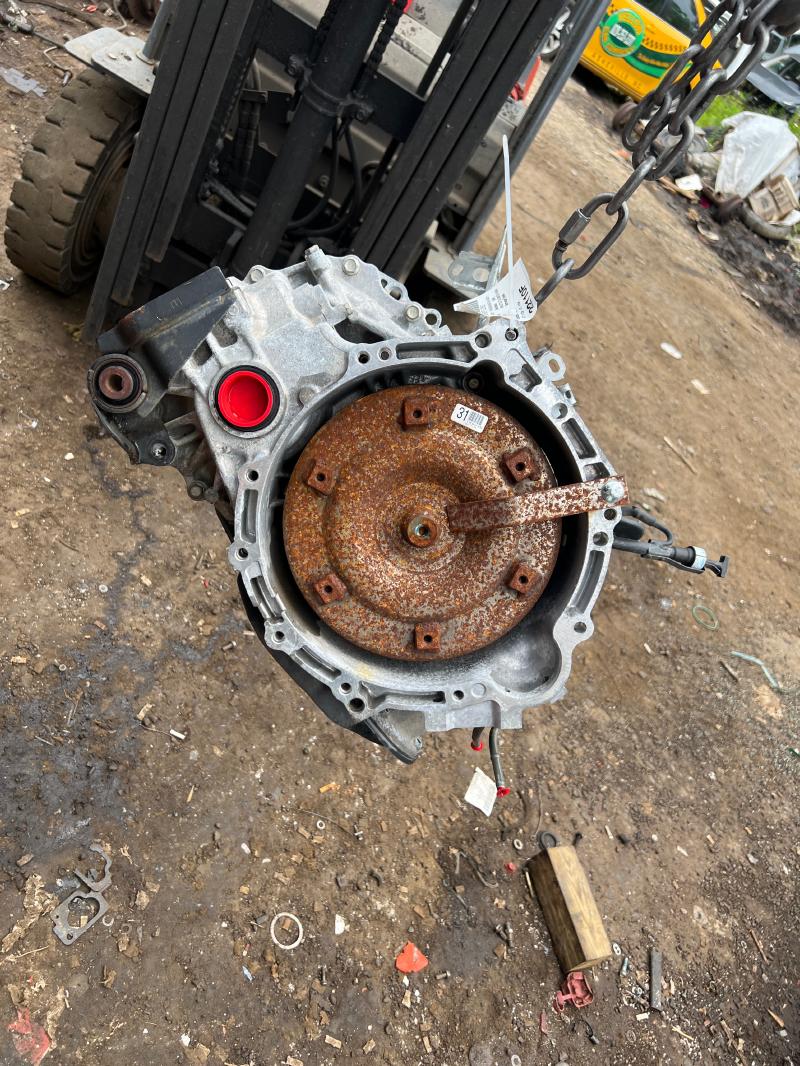 2012 Toyota Yaris Transmission Assy.