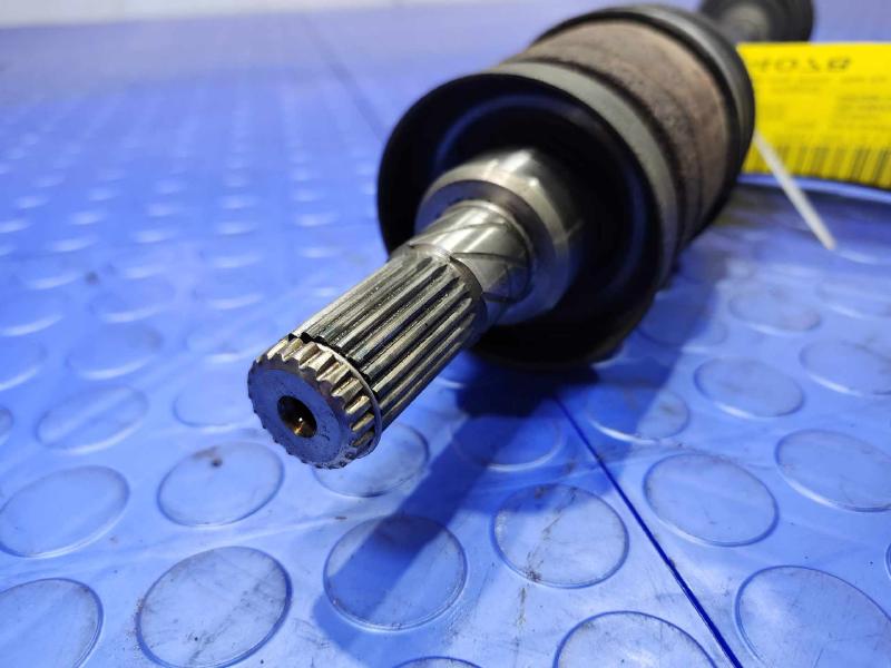 2013 Nissan Juke Axle Shaft