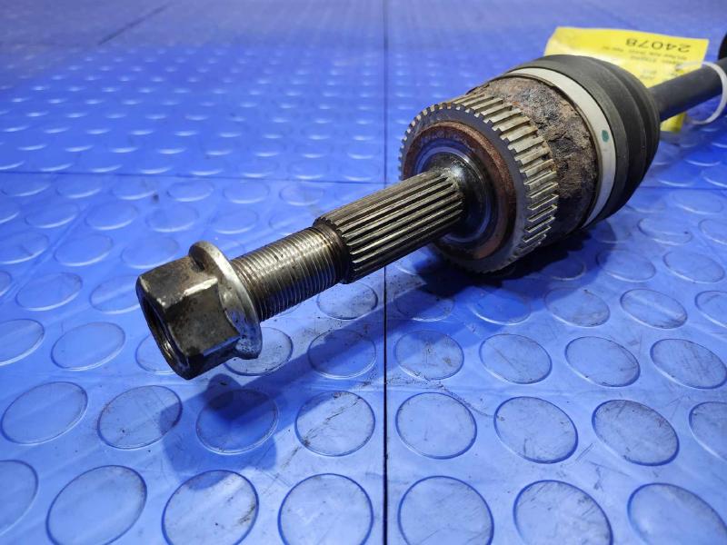 2013 Nissan Juke Axle Shaft