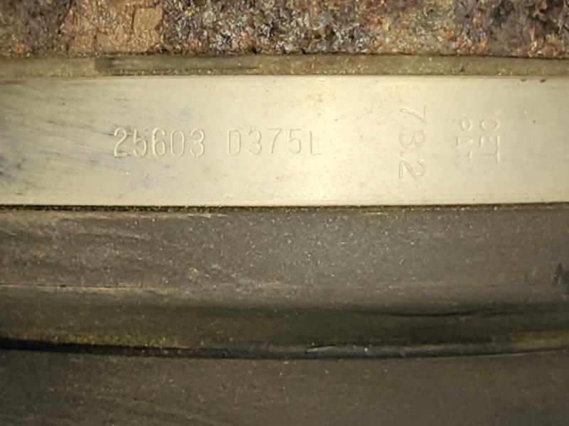 2013 Nissan Juke Axle Shaft