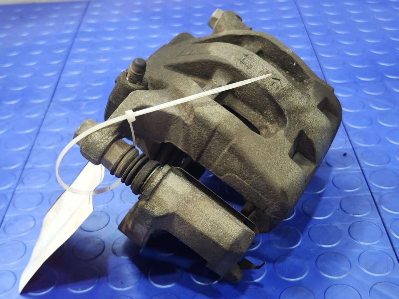 2013 Infiniti FX35 Caliper