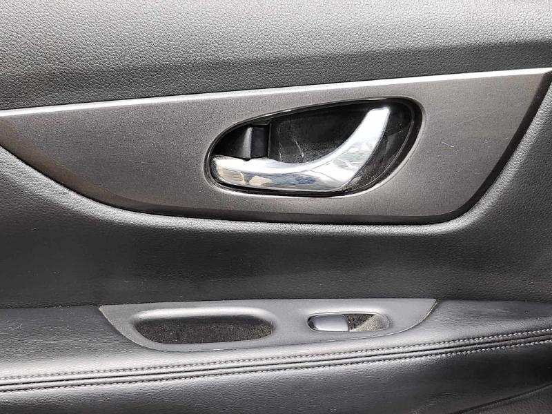 2015 Nissan Rogue Rear Door Trim Panel