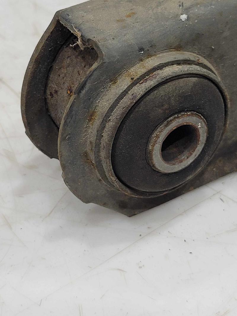 2008 GMC Yukon XL Lower Control Arm Rr