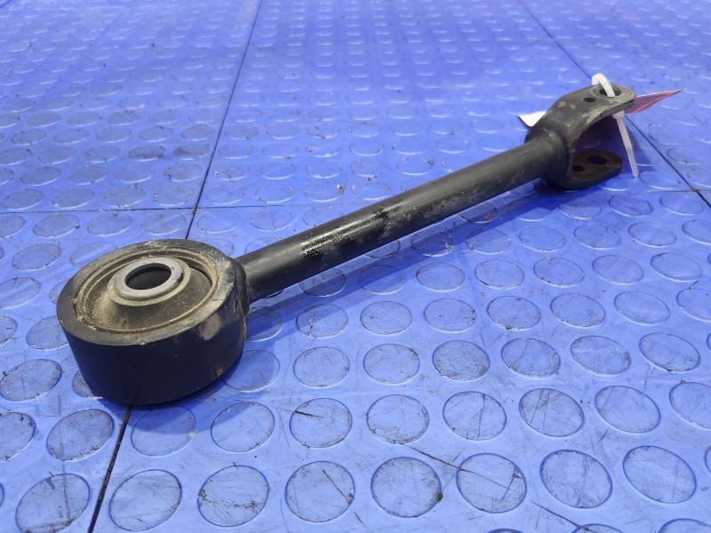 2013 Nissan Pathfinder Lower Control Arm Rr