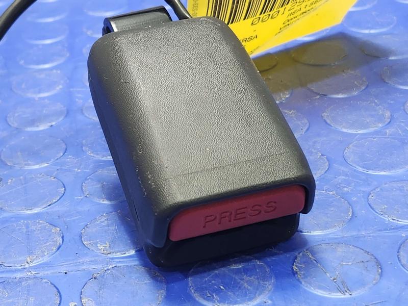 2025 Nissan Versa Rear Seat Belt