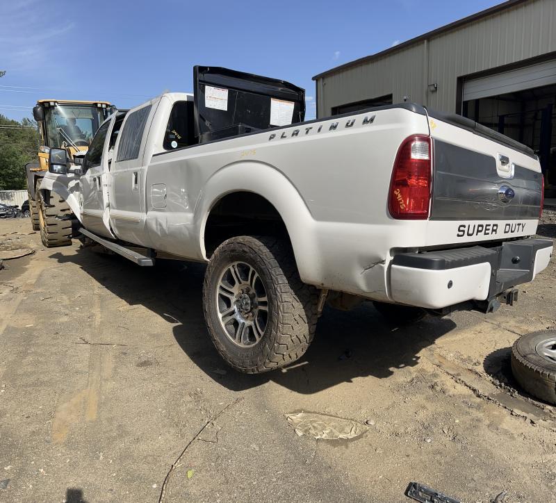 2013 Ford F-350 Super Duty Front Door Regulator