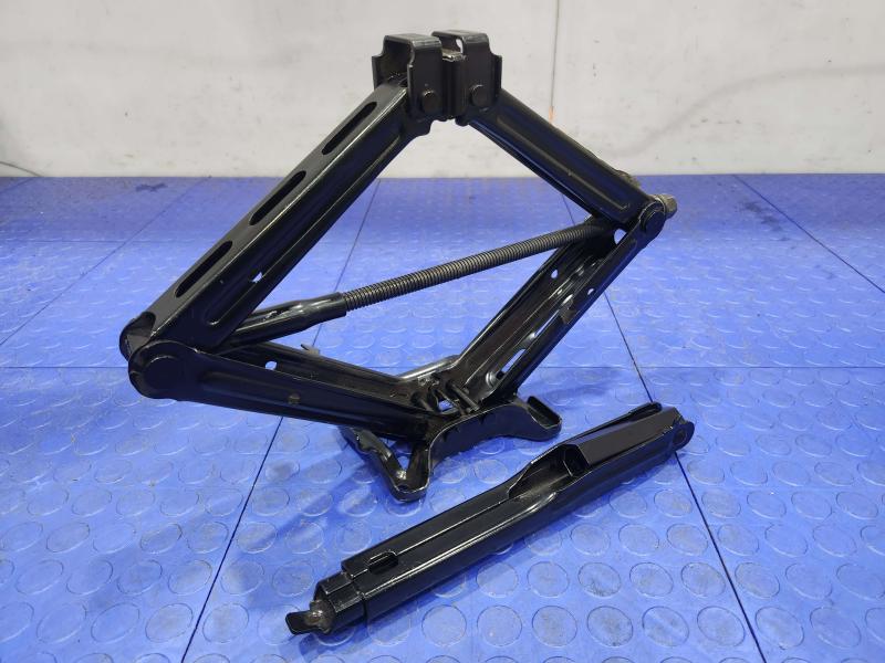 2011-2015 Ford Explorer Spare Tire Tools Jack Kit Assembly OEM BB5Z17080B