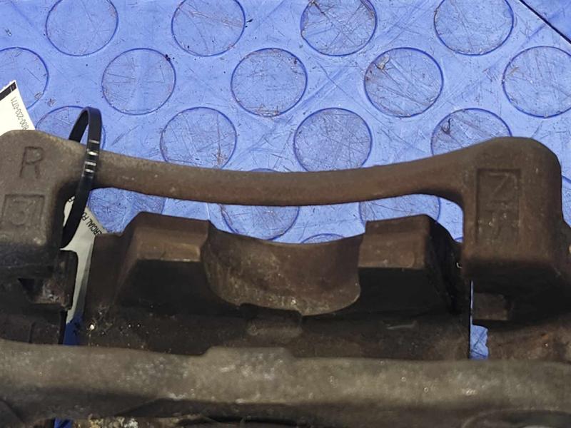 2014 Toyota Prius Caliper