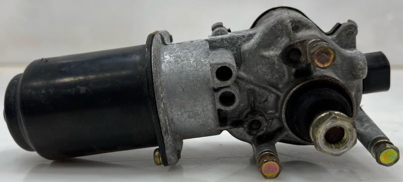 2002 2003 Subaru Impreza Windshield Wiper Motor OEM 86511FE010