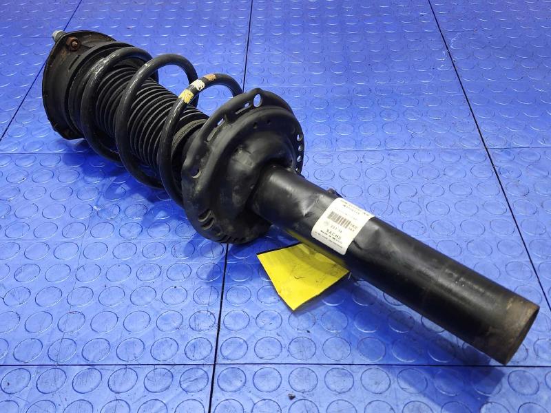 2019 Volkswagen Jetta Strut Assembly