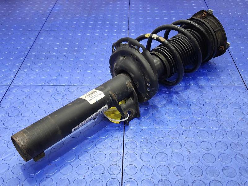 2019 Volkswagen Jetta Strut Assembly