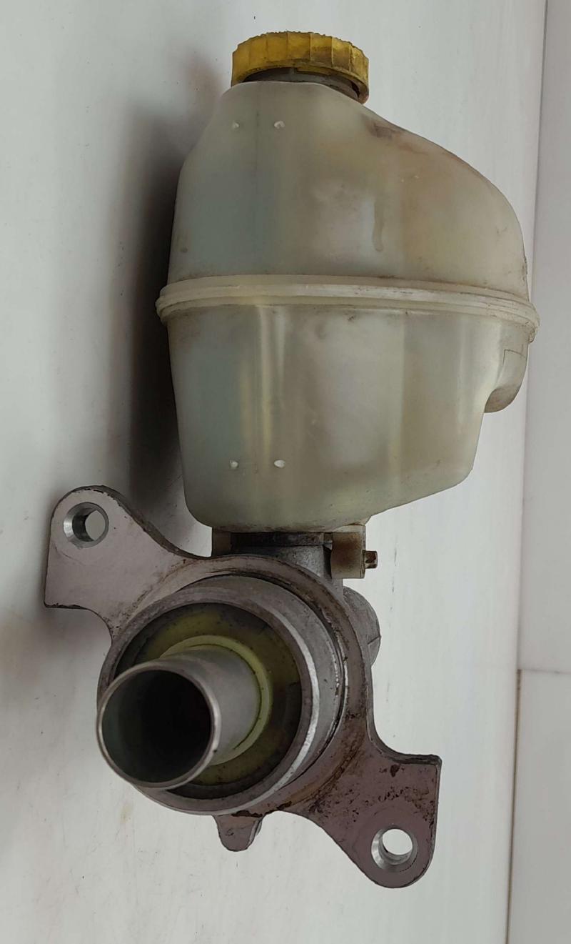 2009 - 2018 Dodge Ram Brake Master Cylinder Assembly OEM 68000908AB
