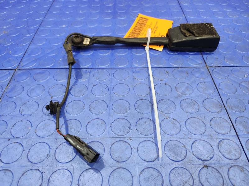 2017 Ford Focus Front Seat Belt