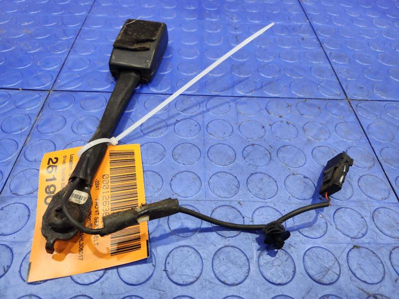 2017 Ford Focus Front Seat Belt