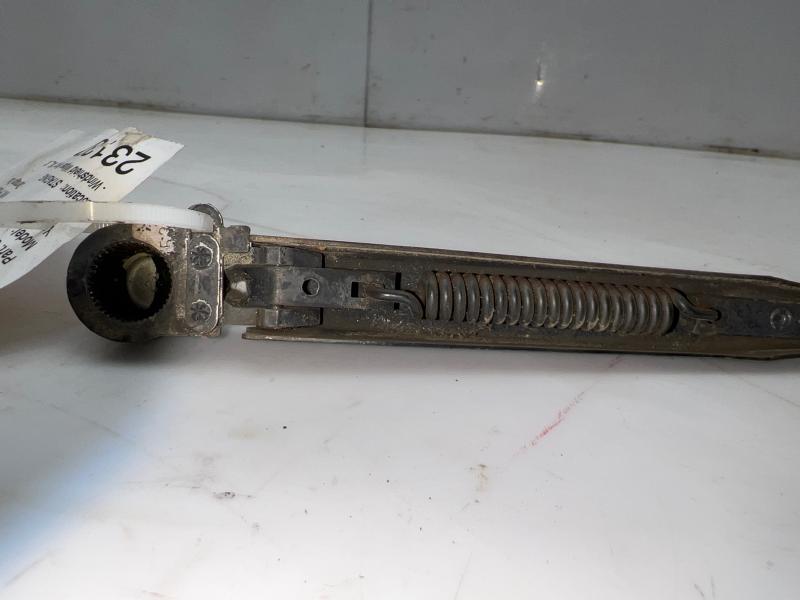 1997 Ford F-350 Wiper Arm