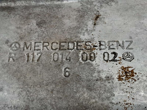 1990 Mercedes 420SEL Oil Pan