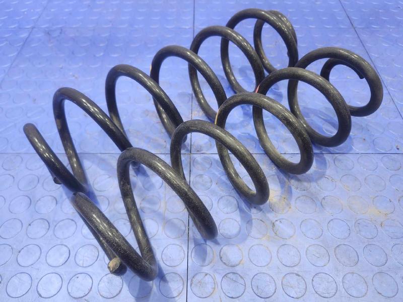 2016 Toyota Prius Coil/Air Spring