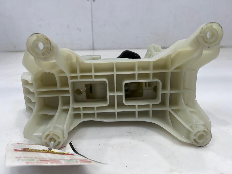 2017 - 2020 Hyundai Elantra 2.0L CVT Automatic Gear Shifter Assembly OEM 46700F2110