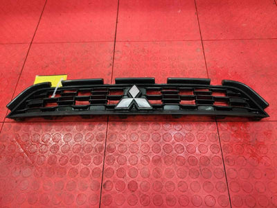 2014 Mitsubishi Outlander Sport Grille