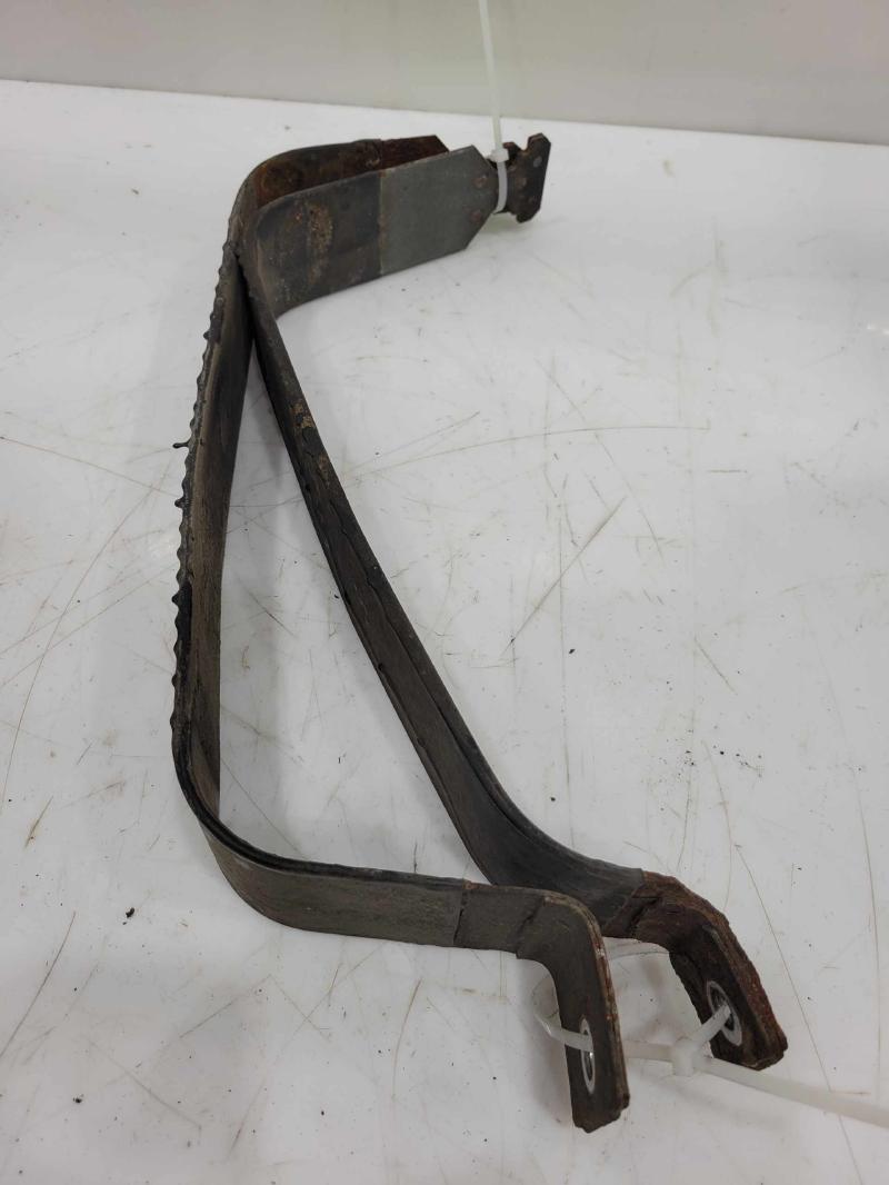 2008 GMC Yukon XL Fuel Tank Strap