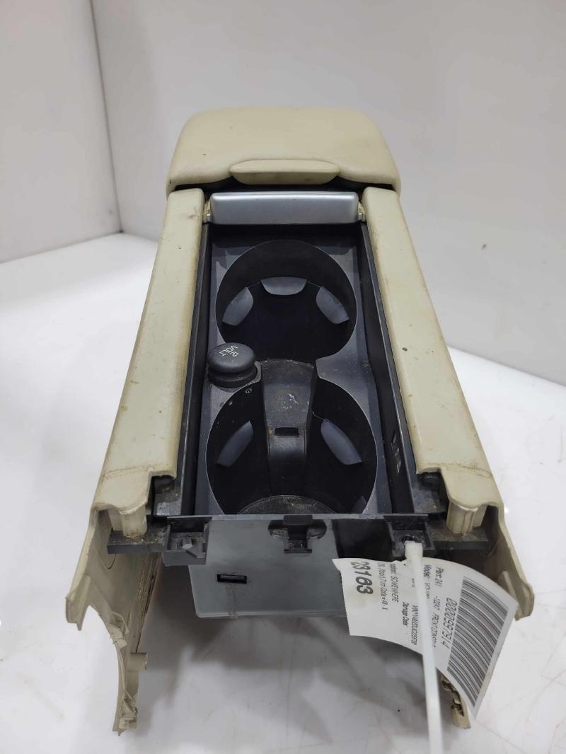 2010 - 2013 Volvo XC60 Center Console Assembly Tan Trim Code 46 OEM 12848289