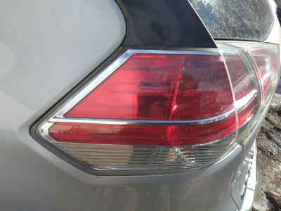 2015 Nissan Rogue Tail Light Assembly