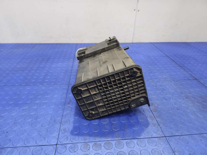 2011 Ford F-150 Evaporator Canister