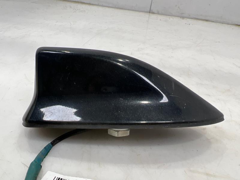 2016 Toyota Prius C 1.5L Radio Antenna Assembly Black 209 OEM