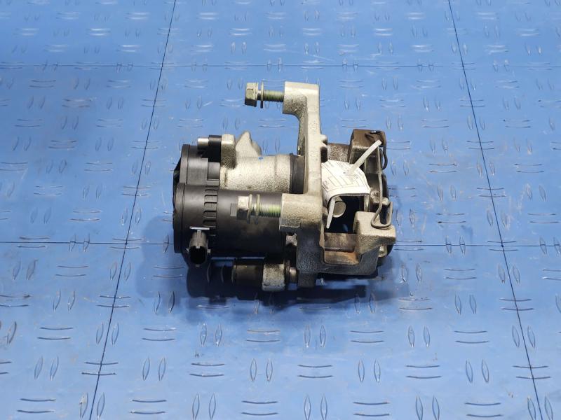 2020 Subaru Forester Caliper