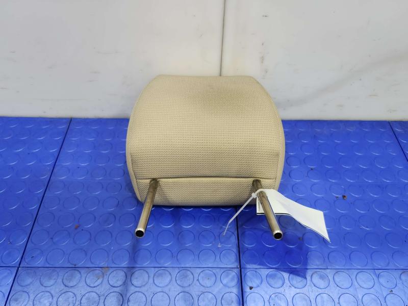 2010 Mazda Mazda3 Headrest